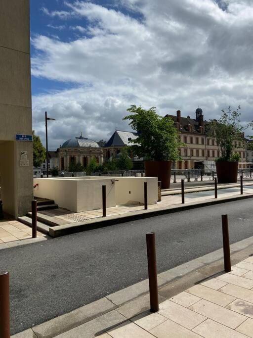 Place Du Marche - Centre Fontainebleau ! מראה חיצוני תמונה